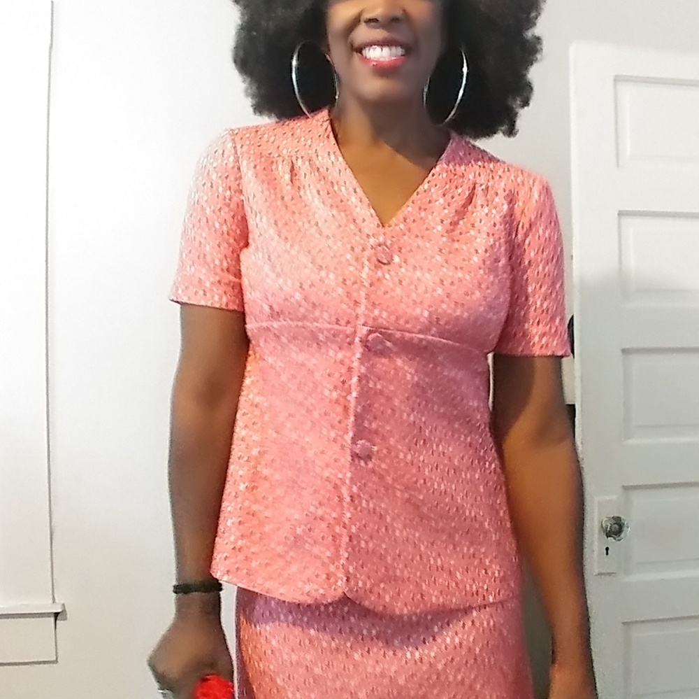 Vintage Top + Velvet Skirt 2pcs Set